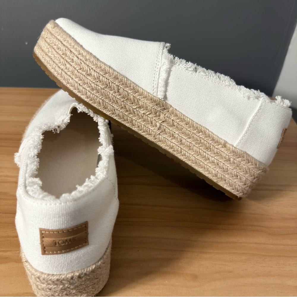TOMS Valencia Platform Slip-On white sz 8 - Picture 6 of 7